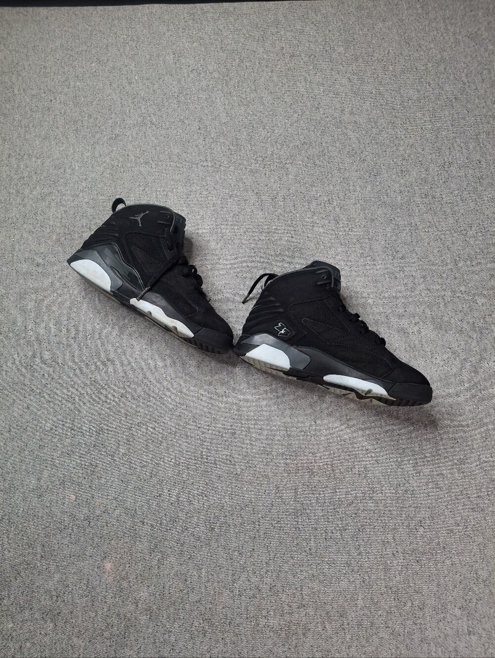 Jordan Jumpman MVP Pre-School (PS) Jordan Boys Sneakers SIZE 1Y Lifestyle Athlet